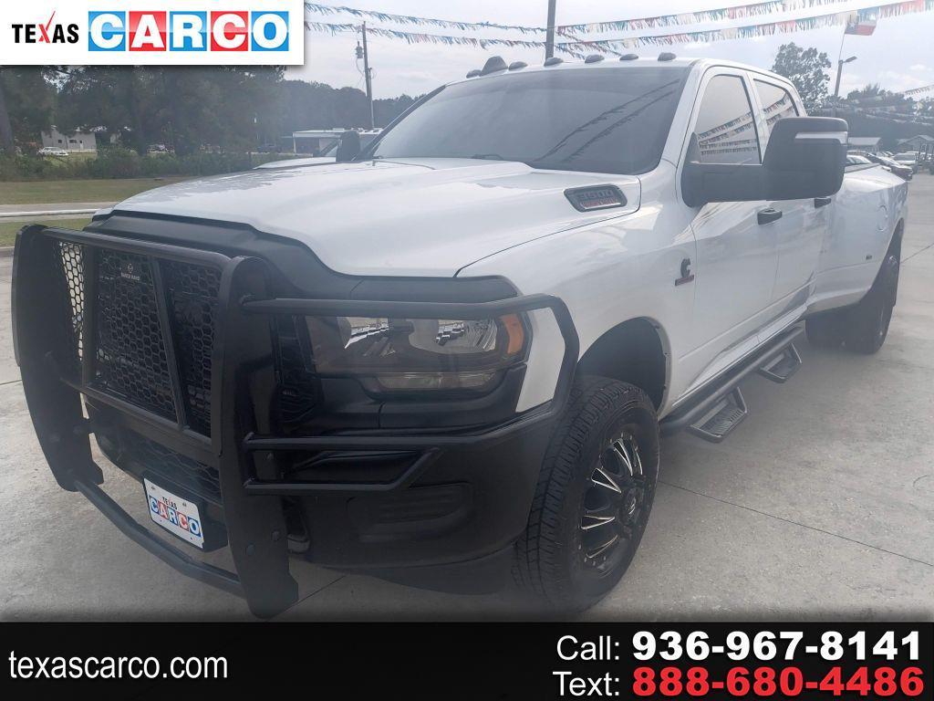 RAM 3500 Tradesman Crew Cab 4WD DRW 2024