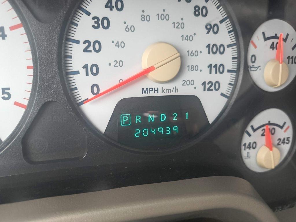 Dodge Ram 2500 Laramie Mega Cab 2WD 2007