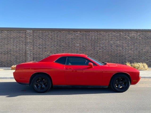 Dodge Challenger SE 2009