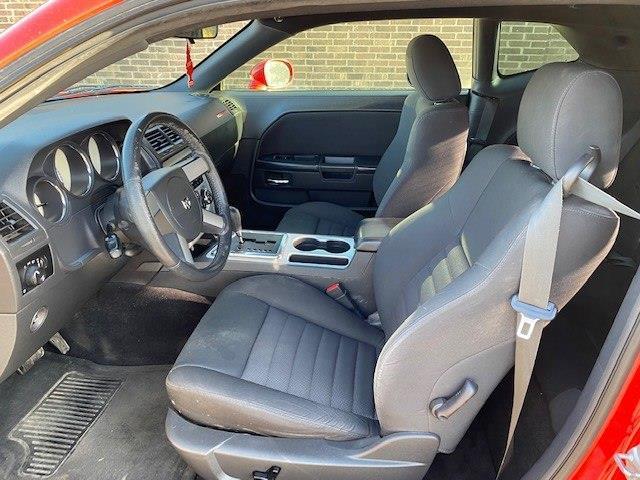 Dodge Challenger SE 2009