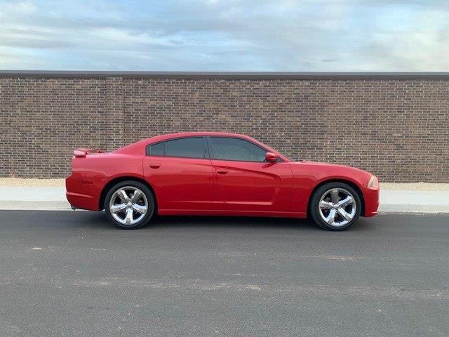 Dodge Charger SE 2013