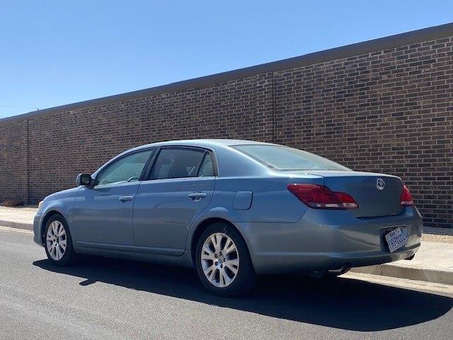 Toyota Avalon XL 2008