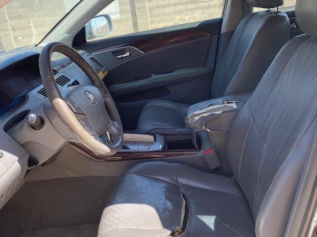 Toyota Avalon XL 2008