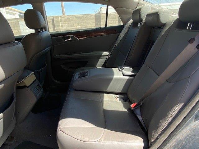 Toyota Avalon XL 2008