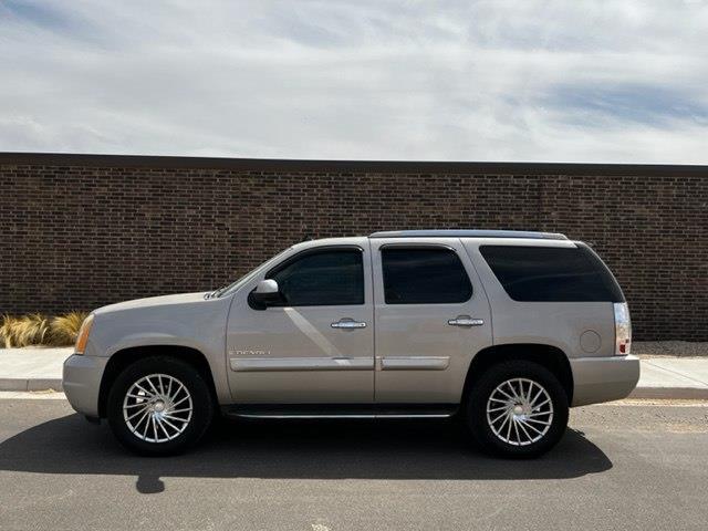 GMC Yukon Denali AWD 2008