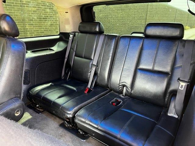 GMC Yukon Denali AWD 2008