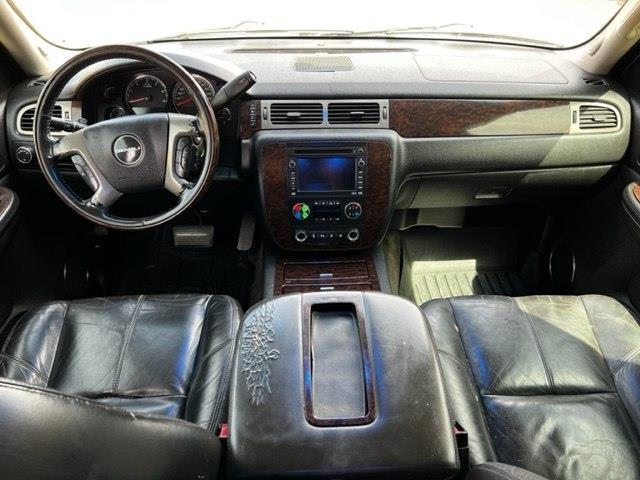 GMC Yukon Denali AWD 2008