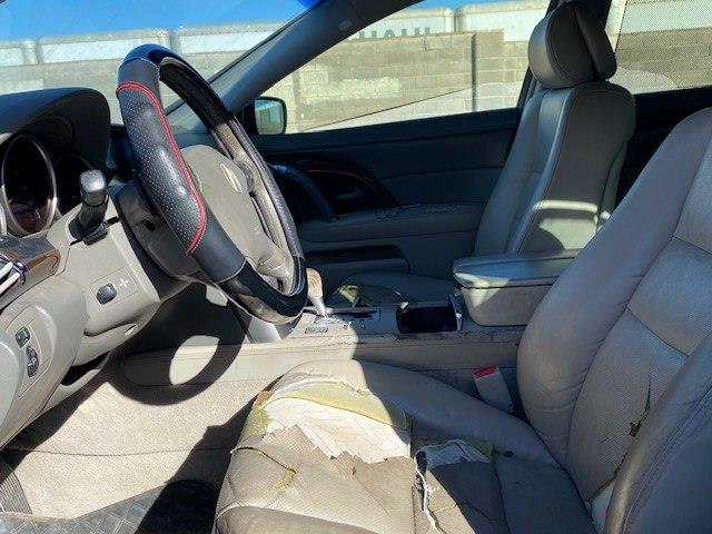 Acura RL 3.5RL with Navigation System 2005