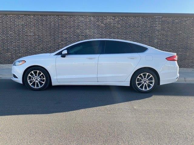 Ford Fusion SE 2017