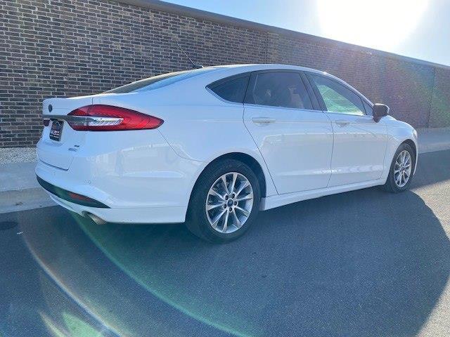 Ford Fusion SE 2017