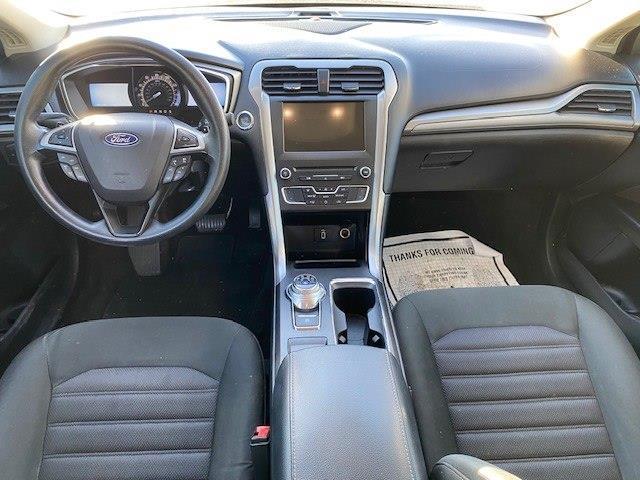 Ford Fusion SE 2017