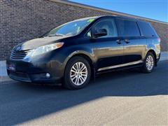 2011 Toyota Sienna 