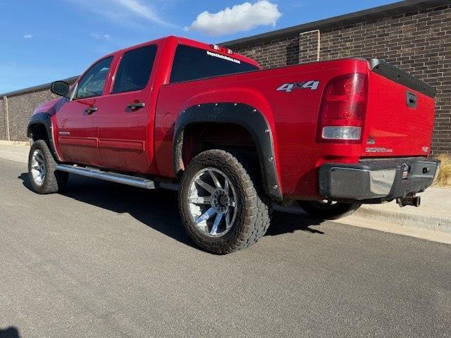 GMC Sierra 1500 SLE Crew Cab 4WD 2011