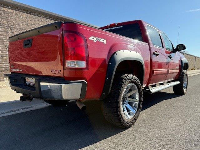 GMC Sierra 1500 SLE Crew Cab 4WD 2011