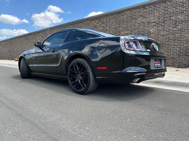 Ford Mustang V6 Coupe 2014