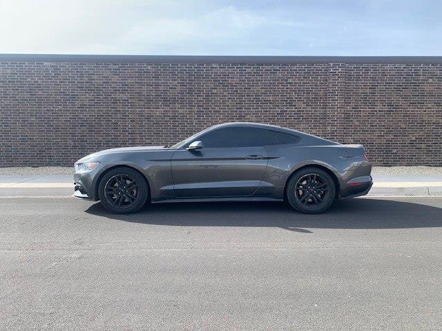 Ford Mustang EcoBoost Coupe 2016