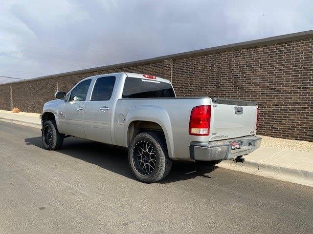 GMC Sierra 1500 SLE Crew Cab 2WD 2011