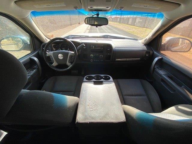 GMC Sierra 1500 SLE Crew Cab 2WD 2011
