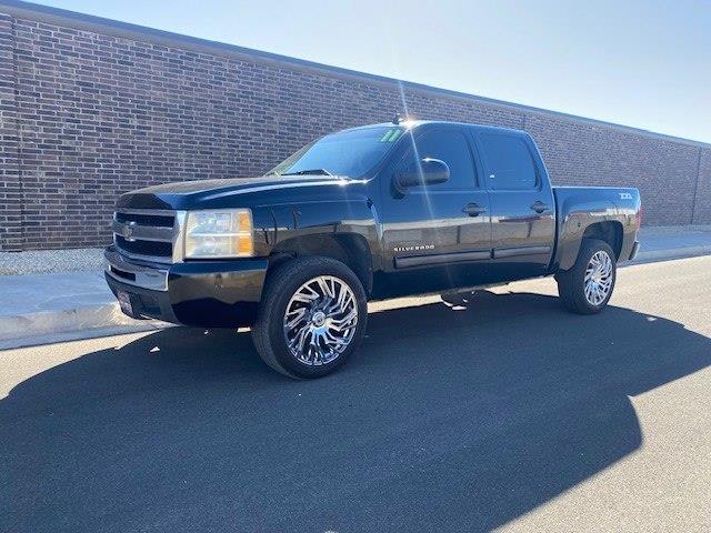 Chevrolet Silverado 1500 LS Crew Cab Short Box 2WD 2011