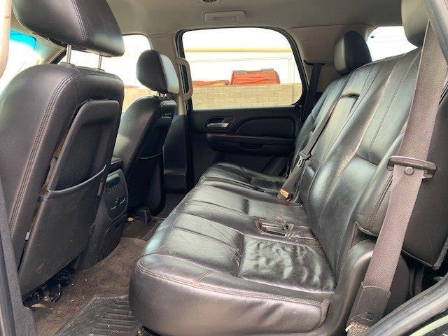 Chevrolet Tahoe LT 4WD 2011