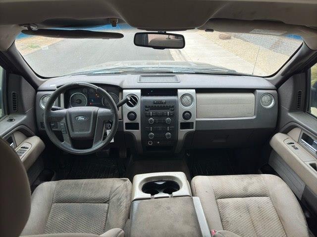 Ford F-150 XL SuperCrew 5.5-ft. Bed 4WD 2010