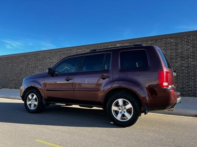 Honda Pilot EX-L 2WD 5-Spd AT with Navigation 2011