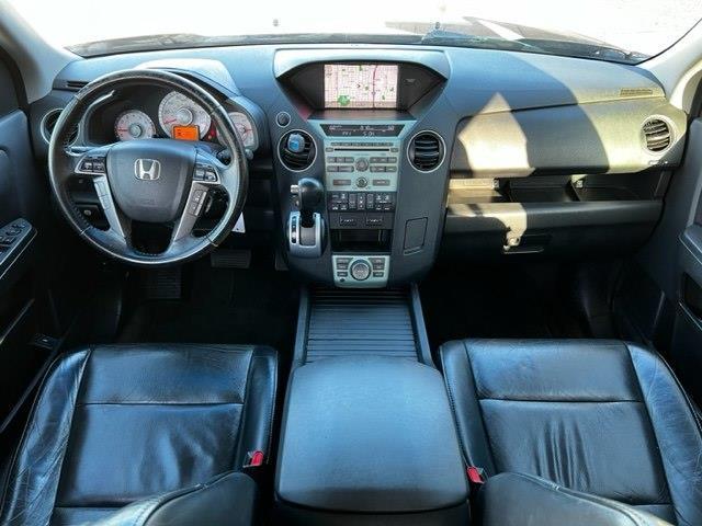 Honda Pilot EX-L 2WD 5-Spd AT with Navigation 2011