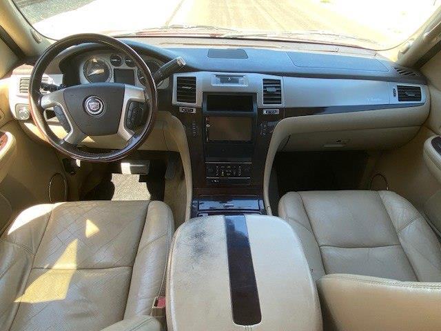 Cadillac Escalade ESV 2WD 2009