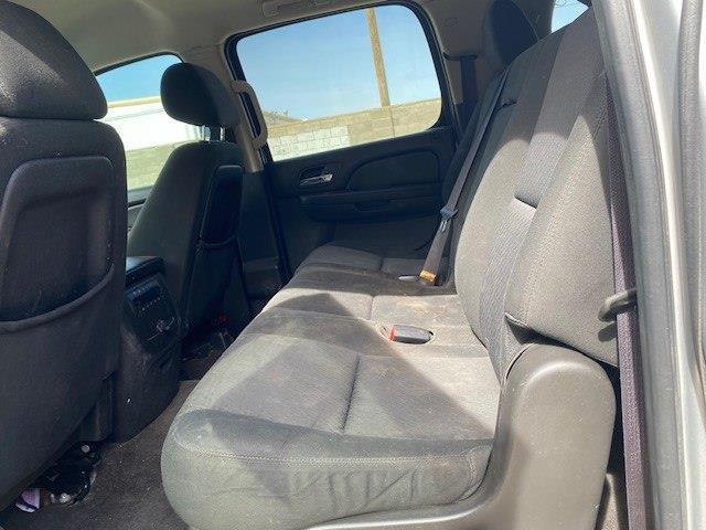 Chevrolet Suburban LS 1500 2WD 2012