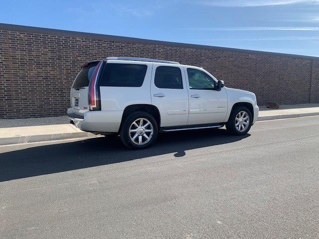 GMC Yukon Denali 2WD 2014