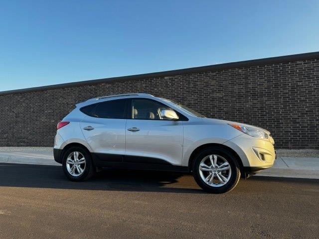 Hyundai Tucson GLS 2WD 2011