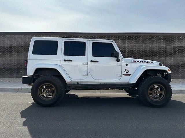 Jeep Wrangler Unlimited Sahara 4WD 2014