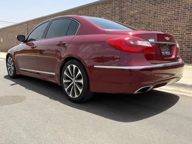 Hyundai Genesis 5.0L R-Spec 2013