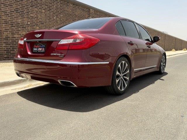 Hyundai Genesis 5.0L R-Spec 2013