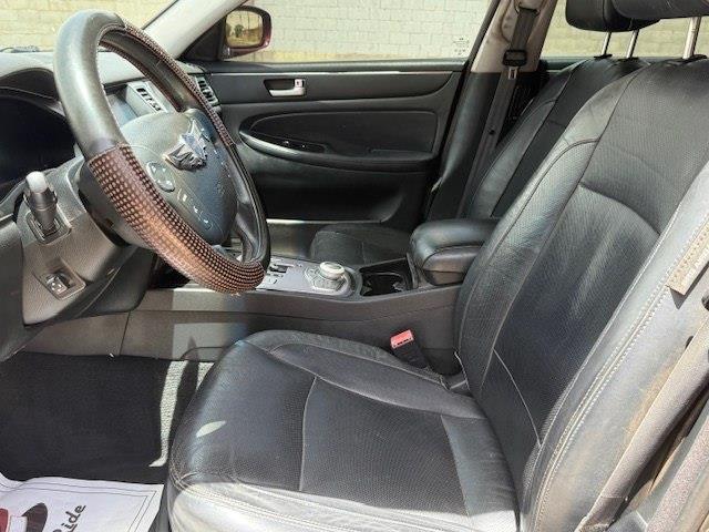 Hyundai Genesis 5.0L R-Spec 2013