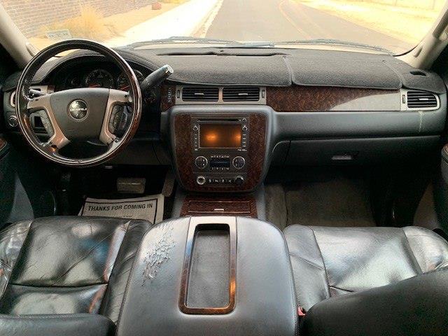 GMC Yukon Denali 4WD 2011