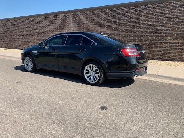 Ford Taurus Limited FWD 2013