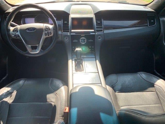 Ford Taurus Limited FWD 2013