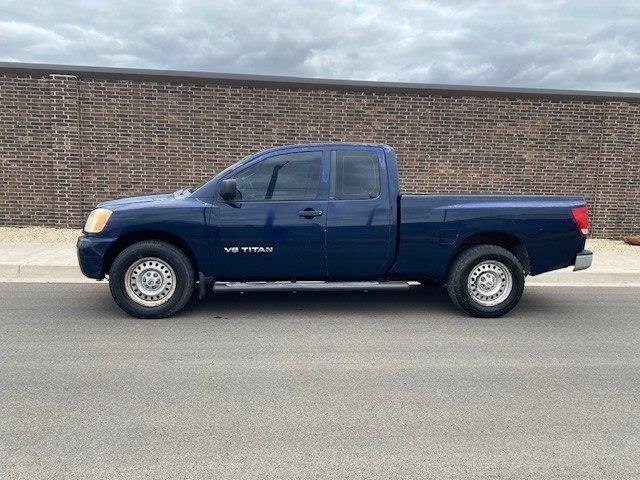 Nissan Titan XE King Cab 2WD SWB 2008