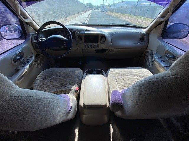 Ford F-150 XLT SuperCrew 2WD 2001
