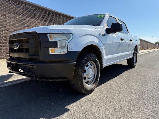Ford F-150 XL SuperCrew 5.5-ft. Bed 4WD 2015