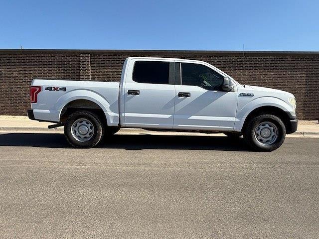 Ford F-150 XL SuperCrew 5.5-ft. Bed 4WD 2015