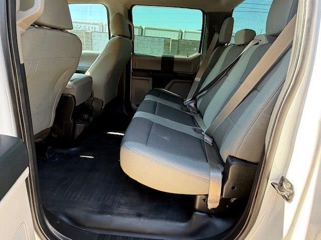 Ford F-150 XL SuperCrew 5.5-ft. Bed 4WD 2015