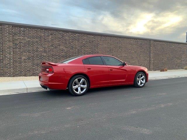 Dodge Charger SE 2013