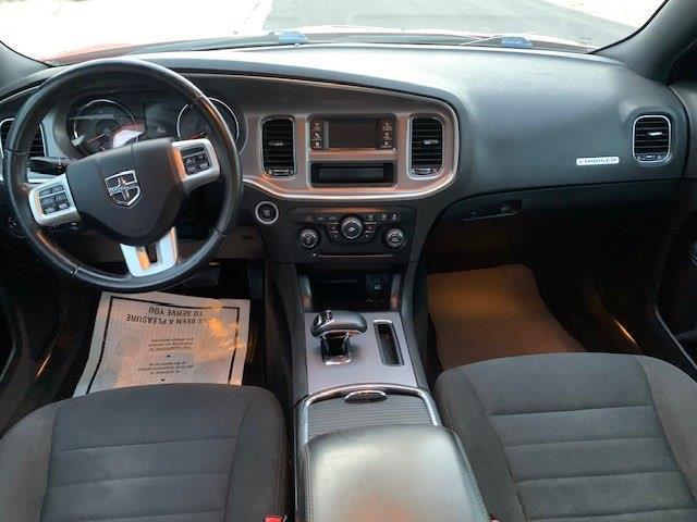 Dodge Charger SE 2013
