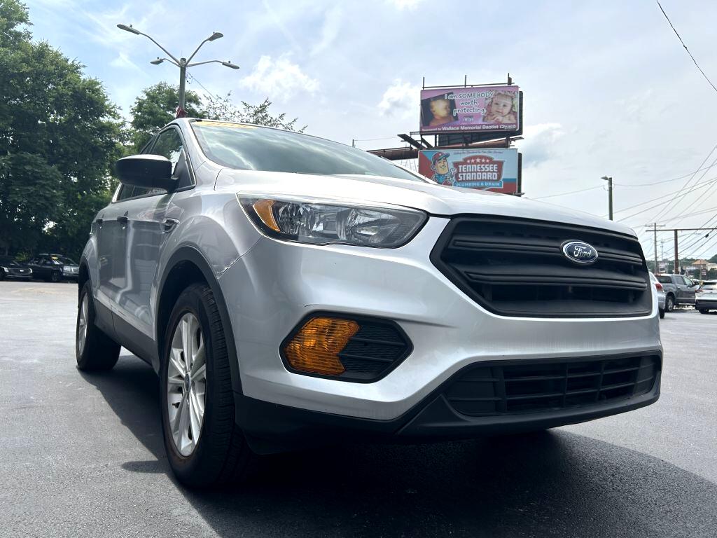 2018 Ford Escape S photo 3
