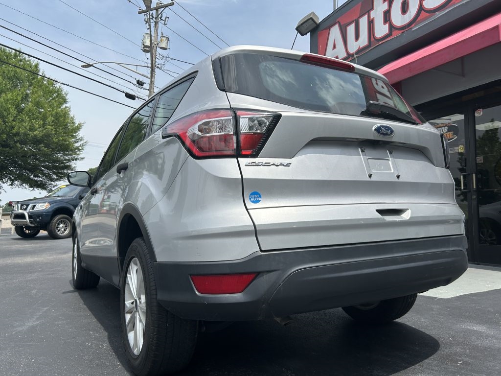 Ford Escape S FWD 2018