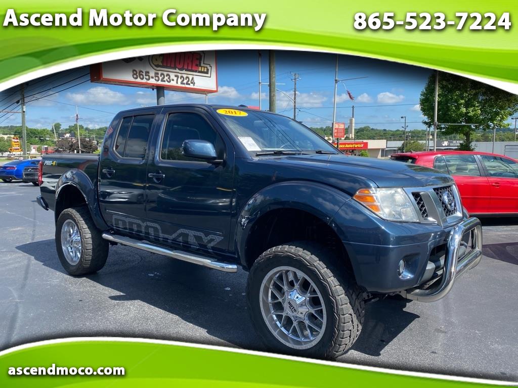 2017 Nissan Frontier PRO-4X Crew Cab 5AT 4WD