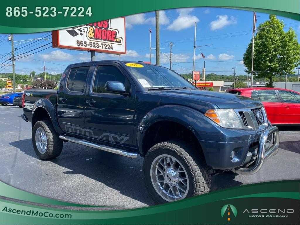 Nissan Frontier PRO-4X Crew Cab 5AT 4WD 2017