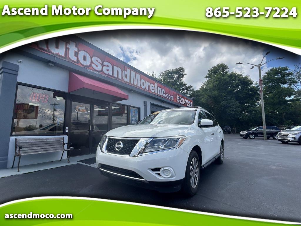 Nissan Pathfinder SV 4WD 2013
